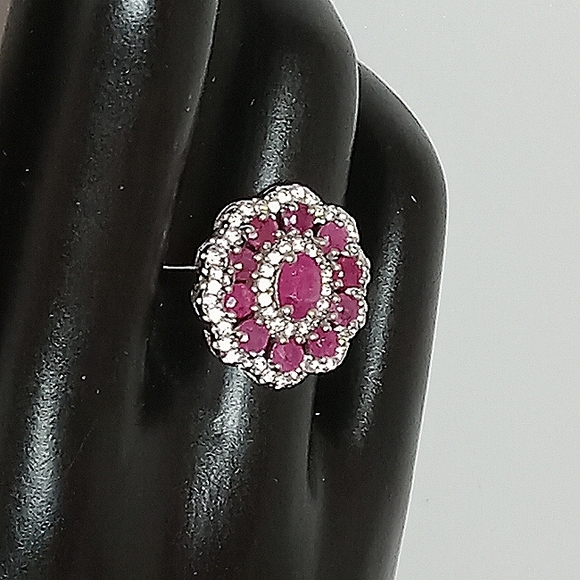 925 Sterling Silver Ring Sz 7 with Natural Ruby 6x4mm & CZ - Picture 2 of 11
